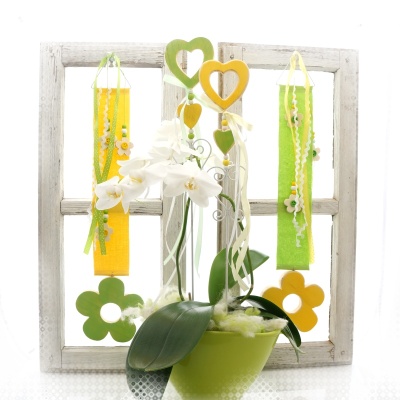 Türhänger mit Holzblume grün u. Stoffband für Türschmuck & Fensterschmuck Gr. 49 x 12 cm VE 1 Stück, grüne Blume gelbes Band
