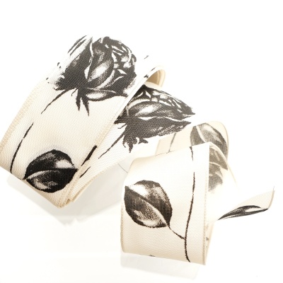Trauerband Rosen schwarz weiß, mit Drahtkante B 4 cm, L 2 m VE 1 Stück