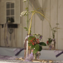 Tischdeko mit Glasflaschen groß | klein dekorieren für Hochzeit und Feste