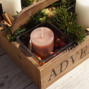 DIY Adventskranz in Adventskiste im Landhausstil natürlich und ausgefallen