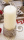 DIY Adventsgesteck mit Wicktel und vier Kerzen rot weiß auf Holztschale