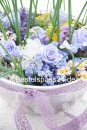 DIY Gugelhupf Frühling mit Frühlingsblumen und Rosen präpariert blau weiß violett