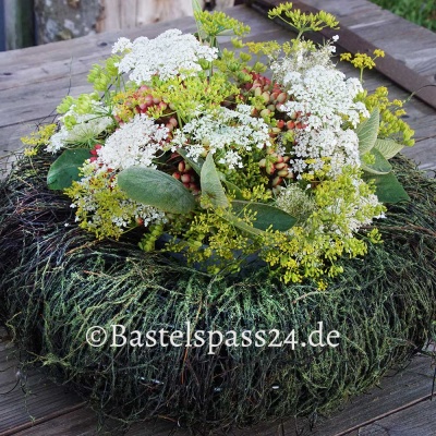 Herbstkranz groß liegend mit Blumen Tischdeko Herbst