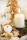 DIY Adventskranz in Schale auf Ständer, modern, ausgefallen mit Trockenblumen, Federn in gold weiß
