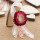 DIY Anstecker Hochzeit mit Trockenblumen Strohblumen