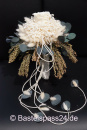 DIY Brautstrauß mit Trockenblumen und Rose stabilisiert creme weiß