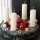 DIY Adventskranz modern rot weiß schwarz mit Wichtel und Trockenblumen