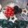 DIY Adventskranz modern rot weiß schwarz mit Wichtel und Trockenblumen