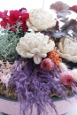 DIY Grabgesteck in Grabschale mit Trockenblumenmix, Wollfilz und Pflanzen - moderne Trauerfloristik