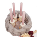 DIY Adventskranz mit Lunte Zopfmuster aus Kammzug grau mit rosa Stabkerzen und Trockenblumenmix