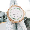 Tischkarten rund blau weiß mit Eukalyptus Motiv, 18 x auf DIN A 4 Bogen, Text Schön dass Du da bist,