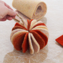 DIY Herbstdeko Kürbisse basteln aus Wollband - Indoor - Outdoor