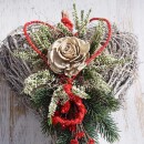Grabgesteck Herz, DIY Pflanzherz mit Sola Rose haltbar rot weiß selbermachen